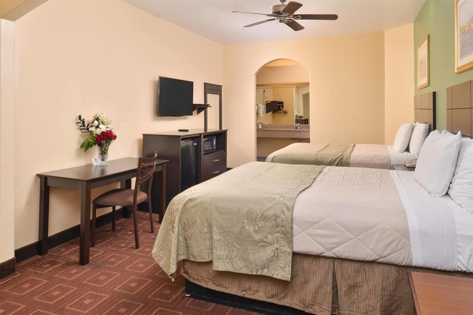 Americas Best Value Inn-Baytown Exterior foto